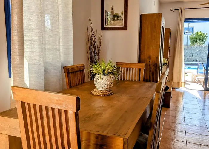 Casa Aleksandra Holiday home *